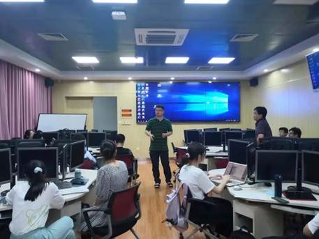 https://mmbiz.qpic.cn/mmbiz_jpg/pCC9HW7WCuaLiae4cIHftMFiaWnWaXL1U487SwLlLqmZhwVyfPVIZjogynIyC5aTsnj3tlGAEQ4LnpbhYDicib2WIQ/640?wx_fmt=jpeg